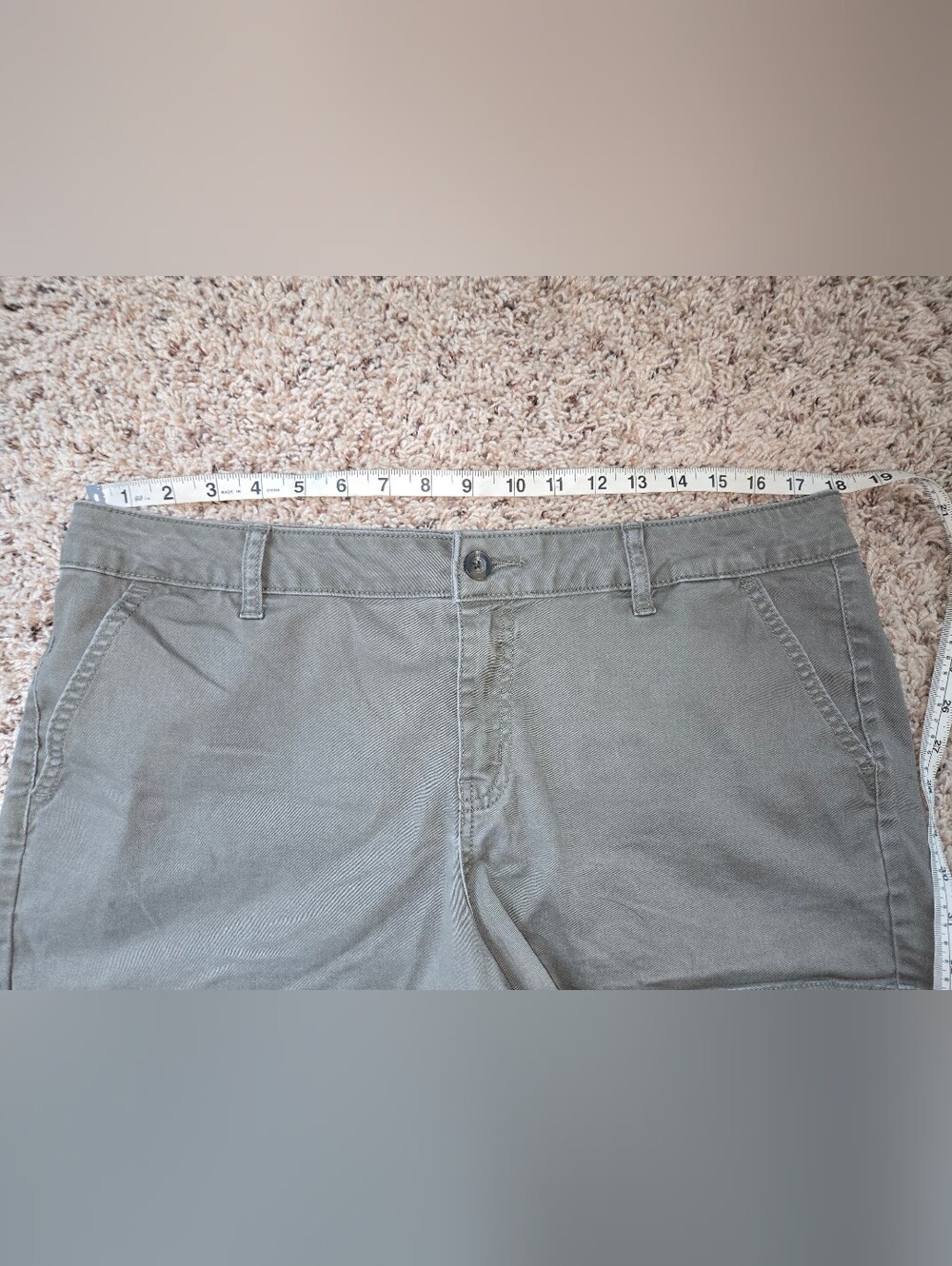 A.n.a Mid Rise Shorts - Picture 4 of 5
